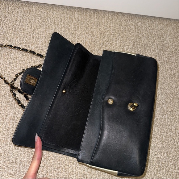 Chanel Bicolor Classic Pure Double Flap Bag Caviar and Iridescent Calfskin Jumbo - Picture 4 of 10